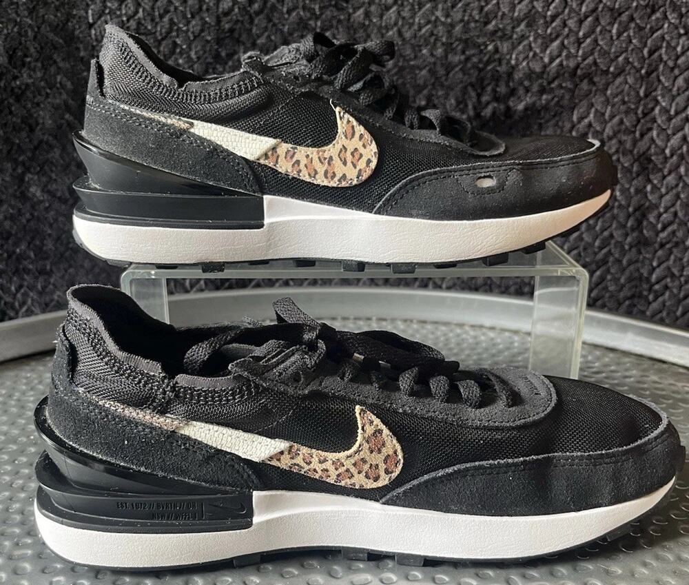 Women's Nike Waffle Black Leopard Athletic Sneaker Size 8.5